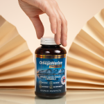 Suplement diety OmegaMarine Premium zawiera wysokiej jakości kwasy omega-3 z witaminą D, wspierając zdrowie serca, mózgu oraz odporność.