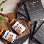 Obraz przedstawia suplementy diety Movisan Collagen II oraz ProMan Plus, które wspierają zdrowie stawów i energię dla mężczyzn.